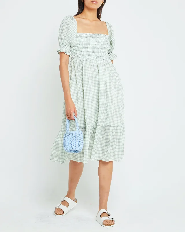 Maxi Dresses with Cinched Waists to Show Off FiguresAngie Dress