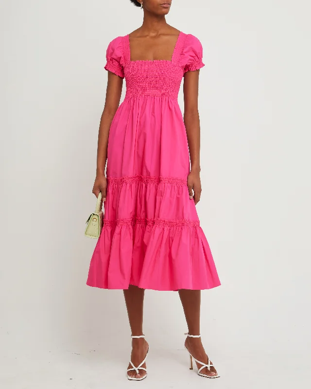 Retro - Style Bubble - Sleeve Maxi DressesSquare Neck Smocked Maxi Dress