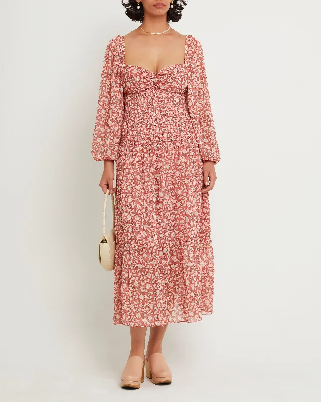 Maxi Dresses with Botanical Prints for a Natural and Fresh LookJoya Dress