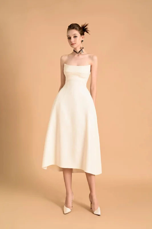 Midi dress for a shopping spree while remaining comfortable on your feetBroadbent Strapless Straight Across Neck Polyester Spandex Midi Dress Midi dress for a shopping spree while remaining comfortable on your feetBroadbent Strapless Straight Across Neck Polyester Spandex Midi Dress