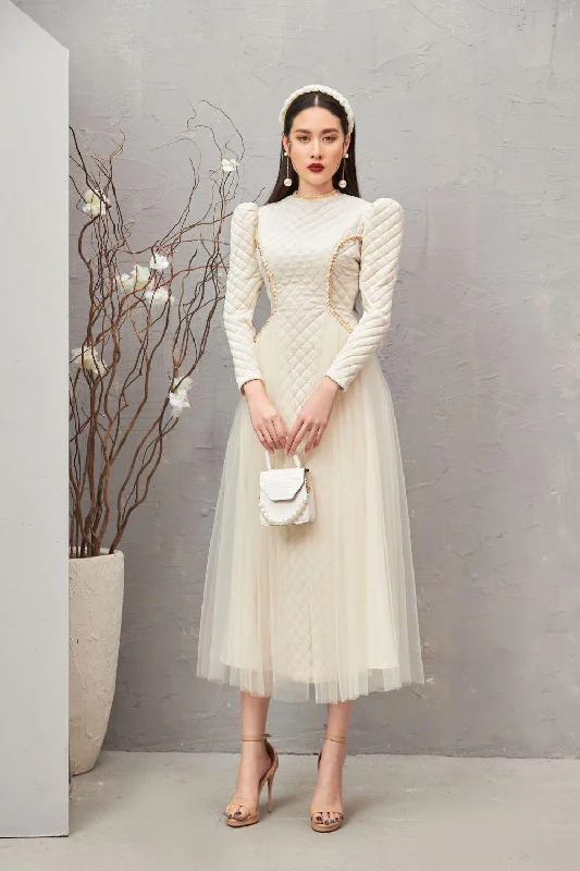 Cotton - blend midi dress for a comfortable and versatile choiceClara Fit and Flare Round Neck Velvet Midi Dress Cotton - blend midi dress for a comfortable and versatile choiceClara Fit and Flare Round Neck Velvet Midi Dress
