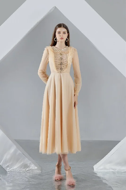 Midi dress for a barbecue with friends and familyDella A-line Long Sleeved Organza Midi Dress Midi dress for a barbecue with friends and familyDella A-line Long Sleeved Organza Midi Dress