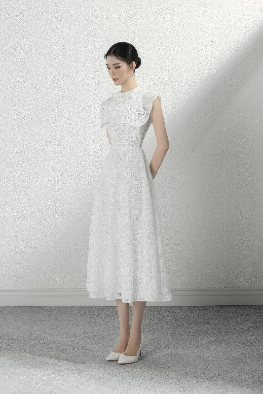 Button - front midi dress in a traditional and classic styleEnora A-line Round Neck Lace Midi Dress Button - front midi dress in a traditional and classic styleEnora A-line Round Neck Lace Midi Dress