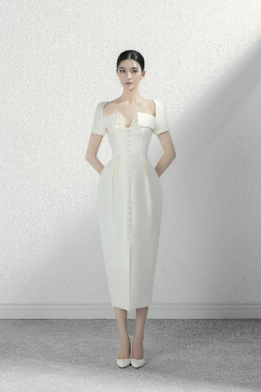 Wrap - around midi dress for a flattering and adjustable fitEstella Pegged Short Sleeved Silk Taffeta Midi Dress Wrap - around midi dress for a flattering and adjustable fitEstella Pegged Short Sleeved Silk Taffeta Midi Dress
