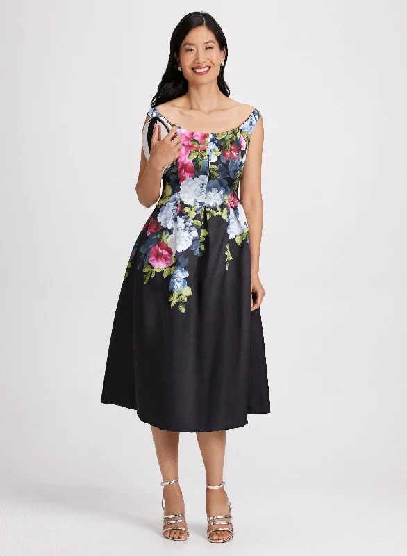 Party Dresses with Pleated Tulle Skirt and Sequined Geometric Shapes and Lace Overlay for Ladies' Princess and Feminine LookFloral Placement Print Dress Party Dresses with Pleated Tulle Skirt and Sequined Geometric Shapes and Lace Overlay for Ladies' Princess and Feminine LookFloral Placement Print Dress
