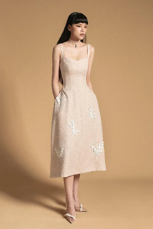 Midi dress for a picnic in the park with a relaxed and comfortable fitFrancesca Fit and Flare Embroidered Polyester Spandex Midi Dress Midi dress for a picnic in the park with a relaxed and comfortable fitFrancesca Fit and Flare Embroidered Polyester Spandex Midi Dress