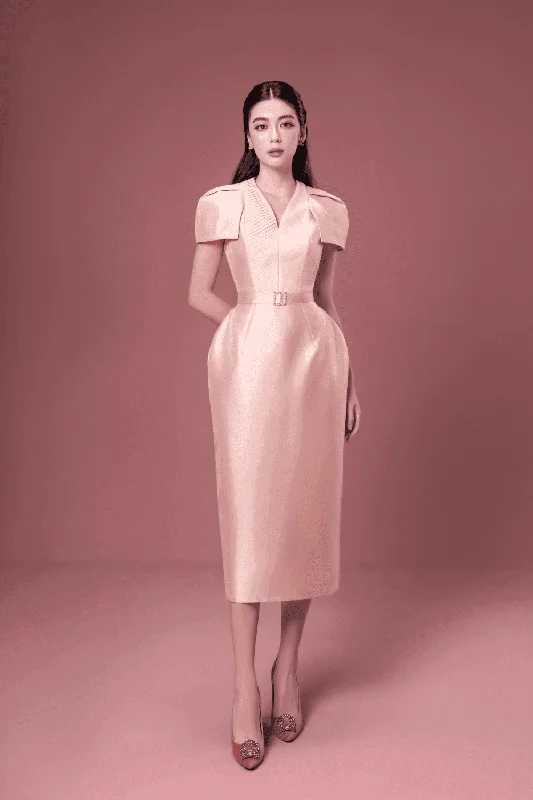 Elastic - waist midi dress for maximum comfort and flexibilityKeva Pegged V-Neck Taffeta Midi Dress Elastic - waist midi dress for maximum comfort and flexibilityKeva Pegged V-Neck Taffeta Midi Dress