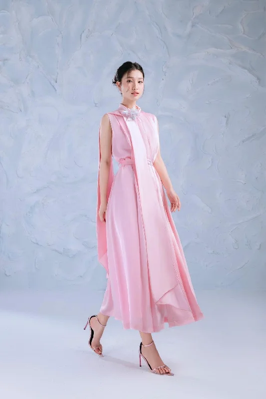 Midi dress for petite body types with proportionate sizingLotus Fit and Flare Sleeveless Silk Midi Dress Midi dress for petite body types with proportionate sizingLotus Fit and Flare Sleeveless Silk Midi Dress