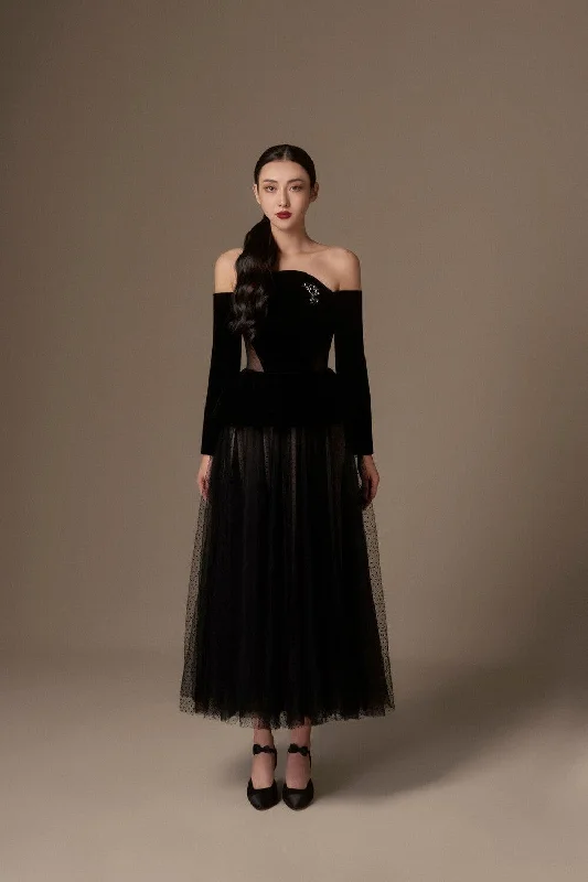 Midi dress for a night out at a club or partyLunar Fit and Flare Cut-Out Velvet Midi Dress Midi dress for a night out at a club or partyLunar Fit and Flare Cut-Out Velvet Midi Dress