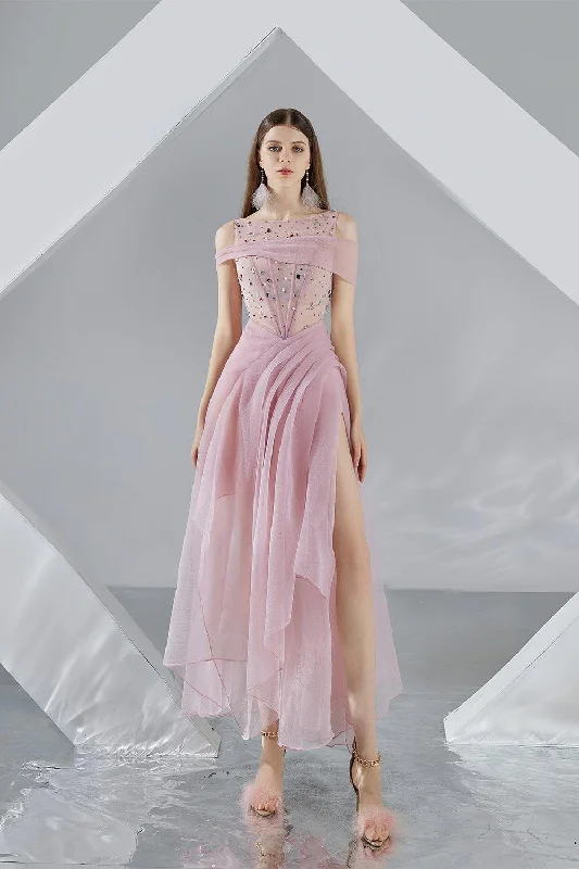 Button - down denim midi dress for a casual and laid - back lookZariyah Slit Open Shoulder Organza Midi Dress Button - down denim midi dress for a casual and laid - back lookZariyah Slit Open Shoulder Organza Midi Dress
