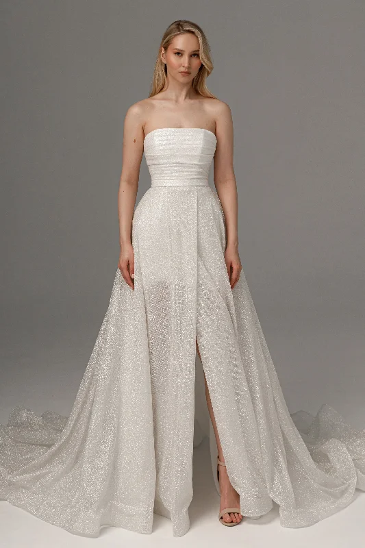 Smart - casual wedding dress for a laid - back ceremony2 in 1 Wedding Dress Ebba With Detachable Calista Skirt Smart - casual wedding dress for a laid - back ceremony2 in 1 Wedding Dress Ebba With Detachable Calista Skirt