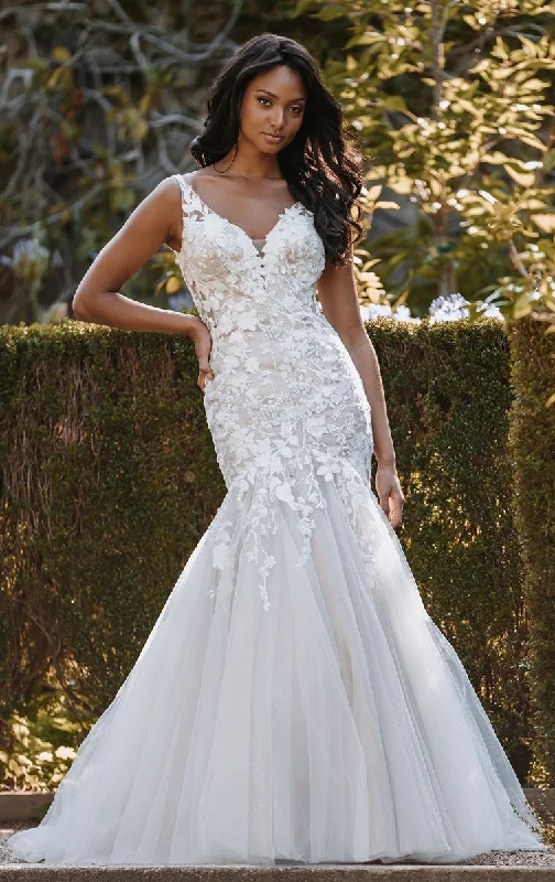 Plus - size ball gown wedding dress9913