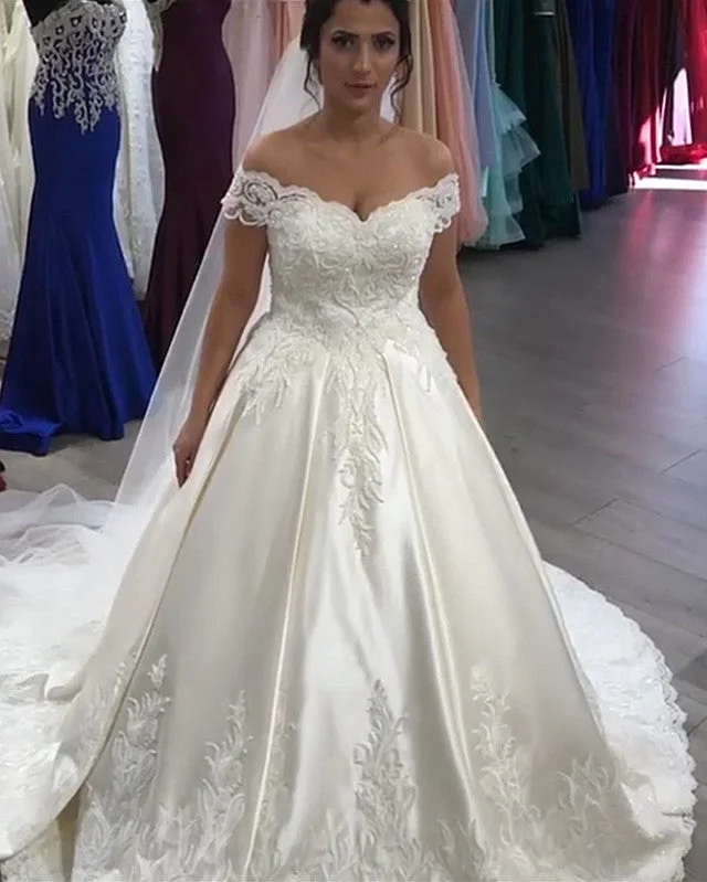 Natural - fabric - made wedding dressVintage Wedding Dress Off Shoulder Embroidery Ball Gown Natural - fabric - made wedding dressVintage Wedding Dress Off Shoulder Embroidery Ball Gown
