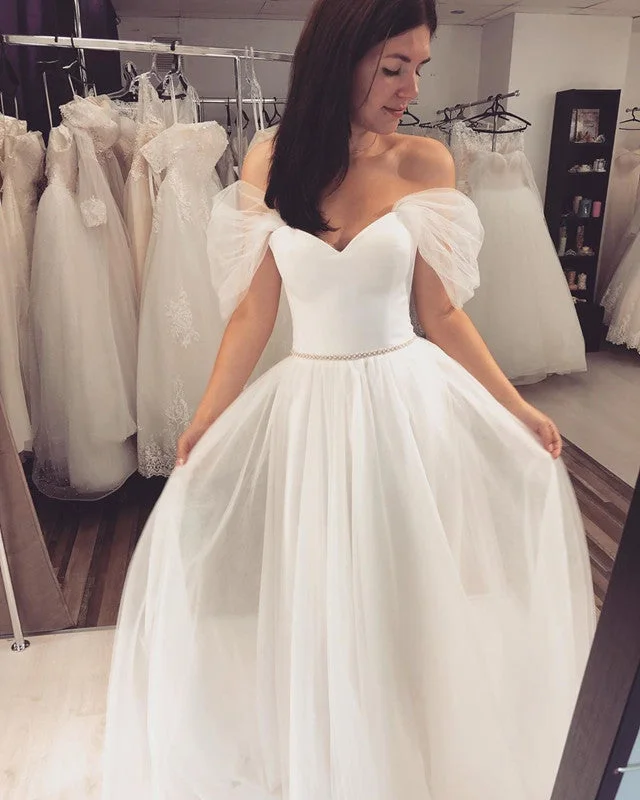 Imported high - quality wedding dressA Line Wedding Dress Tulle Off The Shoulder