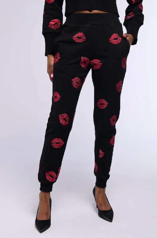Pleated pants for women with a formal touchALL MY KISSES JOGGER PANT