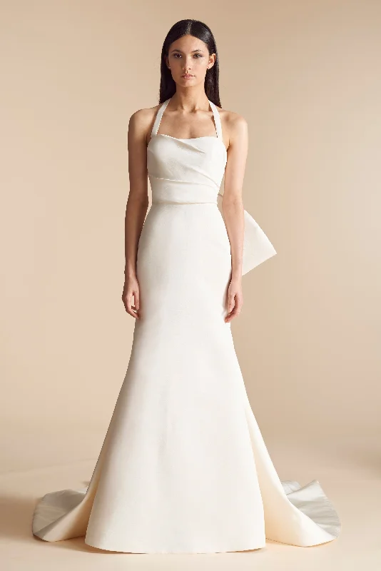 Maternity - friendly wedding dress for expecting bridesAllison Webb Kingsland - Size 8 Maternity - friendly wedding dress for expecting bridesAllison Webb Kingsland - Size 8