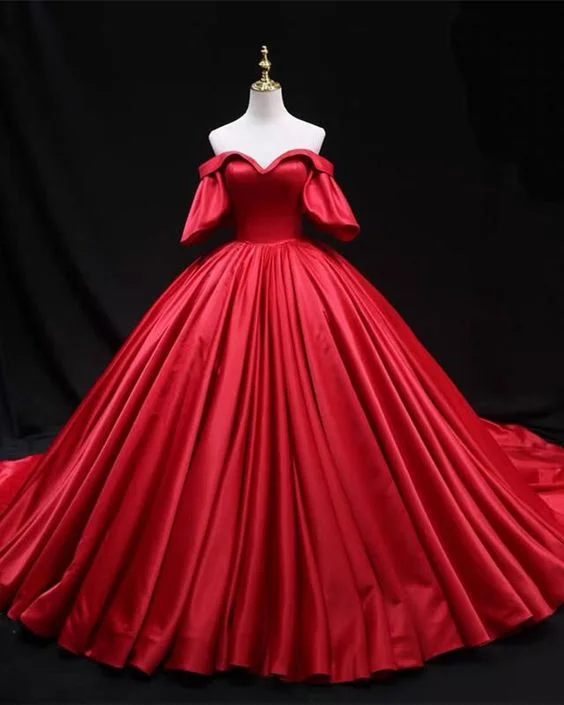 Ruffled - skirt wedding dress for a romantic lookBall Gown Wedding Dresses Satin Ruffles Sleeves Prom Dresses     cg16046
