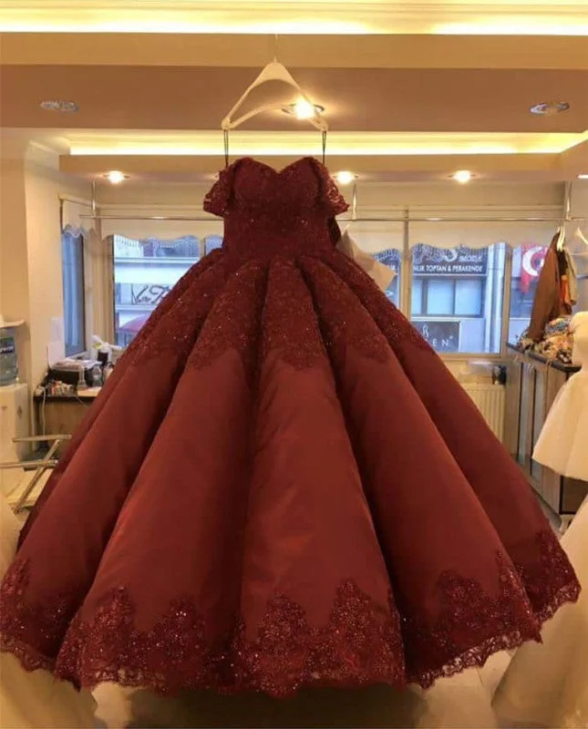 Custom - made plus size wedding dressBall Gowns Sweetheart Wedding Dresses Lace Appliques Custom - made plus size wedding dressBall Gowns Sweetheart Wedding Dresses Lace Appliques