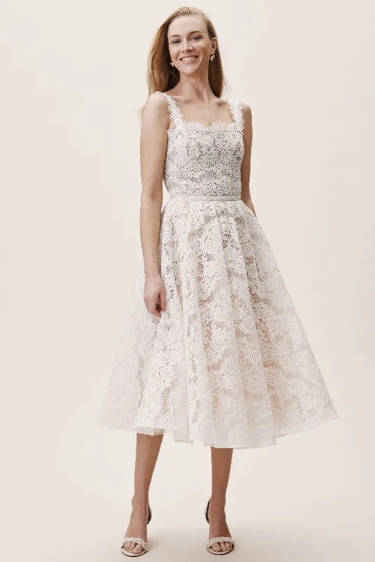 Handmade lace wedding dress for a unique feelBronx & Banco Britney Dress