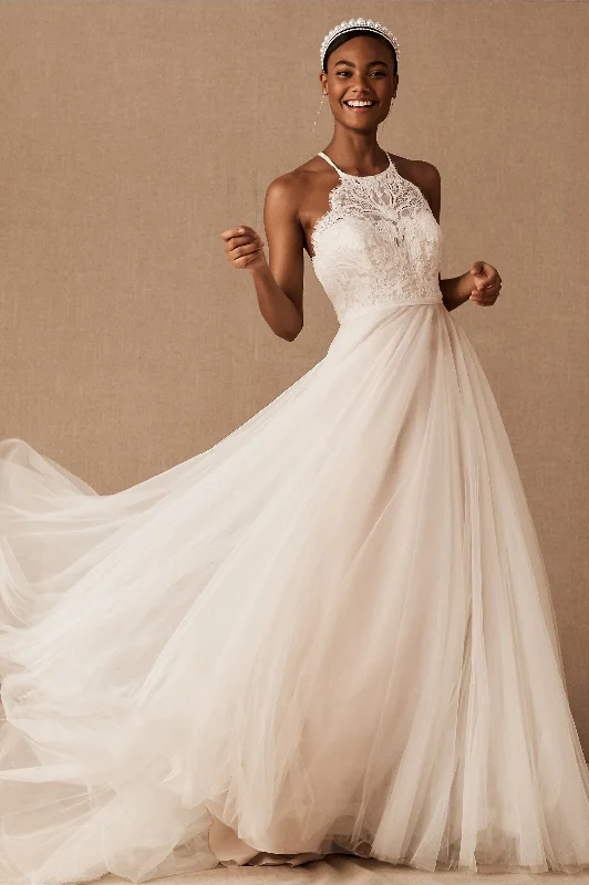 Modest - style wedding dress for a conservative brideBHLDN Wtoo by Watters Claremore Gown Modest - style wedding dress for a conservative brideBHLDN Wtoo by Watters Claremore Gown