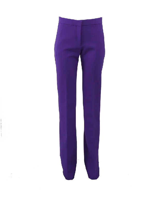 Culottes with wide leg and ruffled hem for women in a feminine and stylish styleBoot Cut Pant