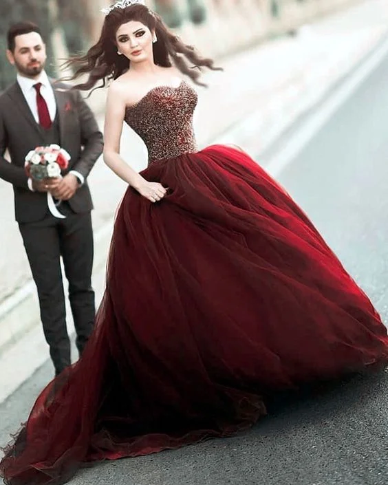 Open - back wedding dress for a sexy lookBurgundy strapless wedding dresses prom dresses cg20219 Open - back wedding dress for a sexy lookBurgundy strapless wedding dresses prom dresses cg20219