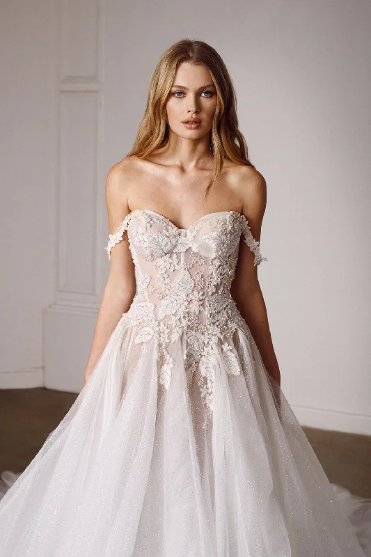 Backless sweetheart neckline wedding dressCasey