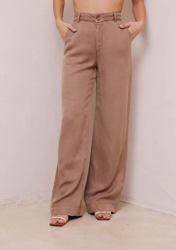 Wide leg silk blend pants for women in a luxurious and flowy styleClean Hem High Waist Pants In Mocha Chocolate