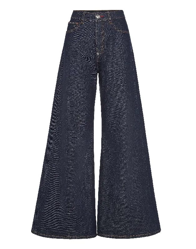 Leather look wide leg pants for women in a bold and stylish lookDenim Mykonos Fit Iconic Plein