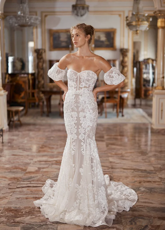 S - curve - flattering mermaid wedding dressEisen Stein Magnolia