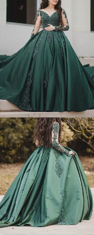 Cape - backed wedding dress for a dramatic entranceEmerald green wedding dresses prom dress, evening dress cg22103 Cape - backed wedding dress for a dramatic entranceEmerald green wedding dresses prom dress, evening dress cg22103