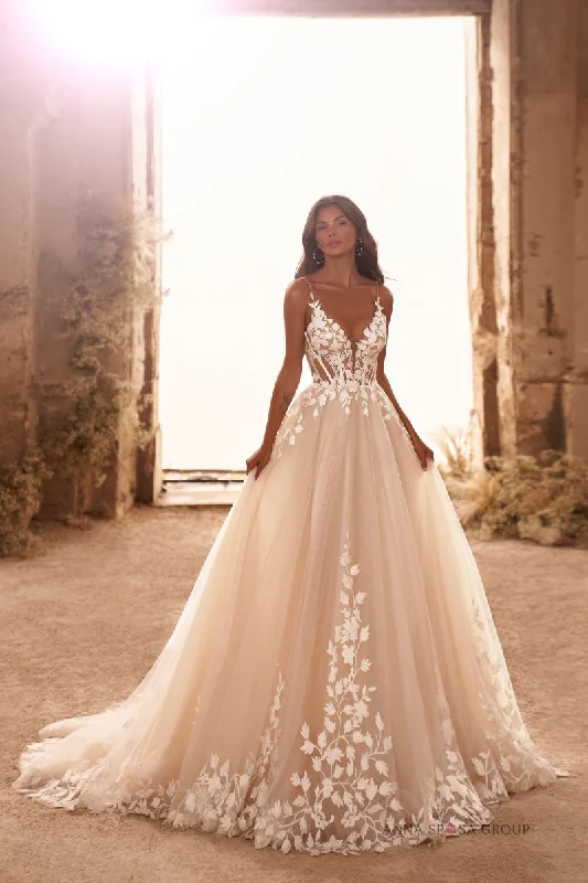 Shrug - included wedding dress for cooler weatherEmil