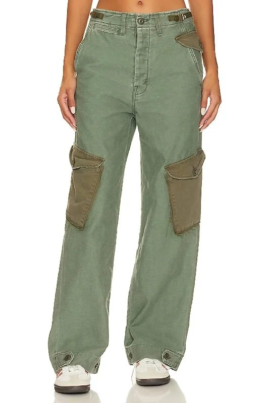 Distressed wide leg jeans for women in a trendy and relaxed styleG.i. Jane Greaser Nerdy Pant In On The Double