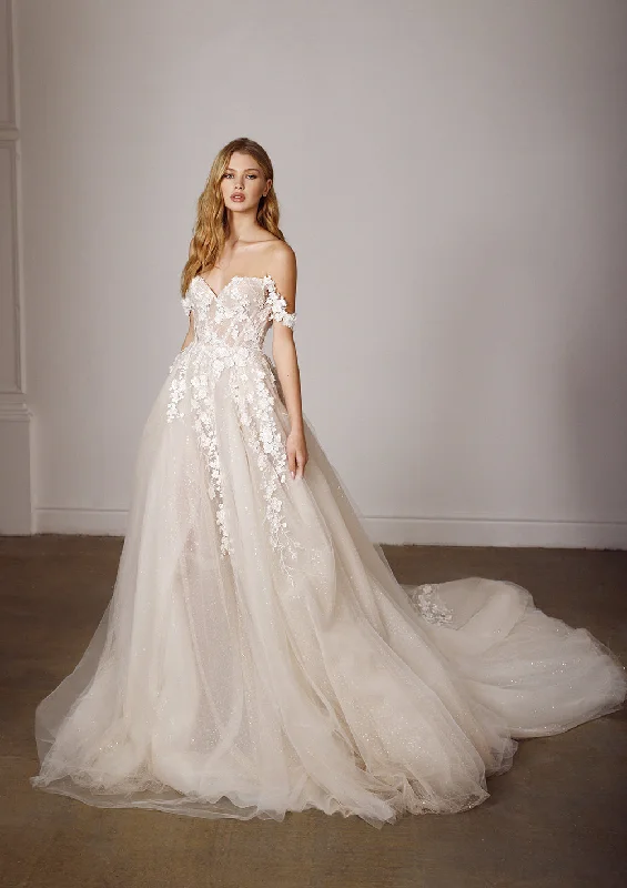 Feather - trimmed wedding dress for a romantic touchGimaya