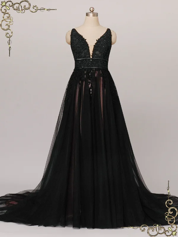 Italian - made luxury wedding dressGothic Black Lace Wedding Dress with Open Back SYBIL Italian - made luxury wedding dressGothic Black Lace Wedding Dress with Open Back SYBIL