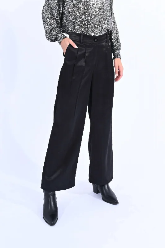 Ankle pants with zippers for women in a convenient designHigh Waist Pants In Black