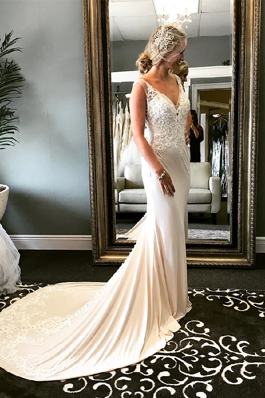 Shrug - included wedding dress for cooler weatherLong Sheath V-Neck Ivory Wedding Dress with Lace Shrug - included wedding dress for cooler weatherLong Sheath V-Neck Ivory Wedding Dress with Lace