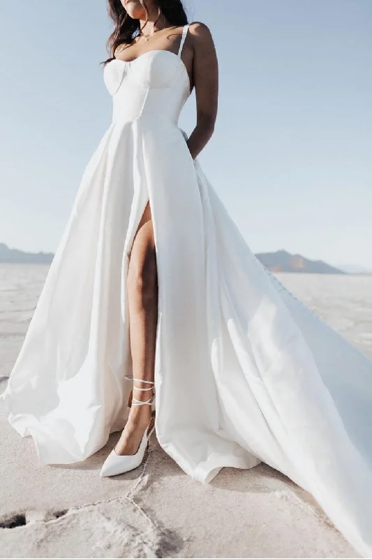 Colorful non - white wedding dress for a bold brideModern A-line Wedding Dress with Split Side Colorful non - white wedding dress for a bold brideModern A-line Wedding Dress with Split Side
