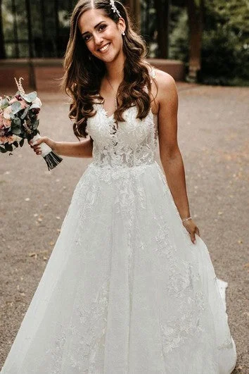 Square - neck wedding dress for a classic lookModern V-neck Lace A Line Floor-length Court Train Sleeveless Wedding Dress with Appliques Square - neck wedding dress for a classic lookModern V-neck Lace A Line Floor-length Court Train Sleeveless Wedding Dress with Appliques