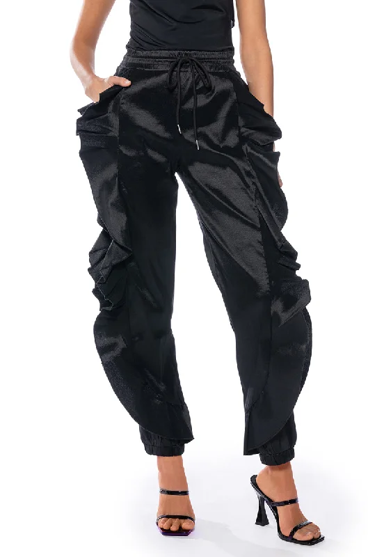 Belted pants for women to define the waistMELANIE RUFFLE DETAILED JOGGER
