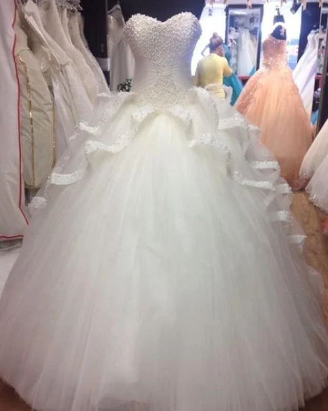 Silk - dupioni wedding dress for a luxurious feelPearl Sweetheart Ruffles Wedding Dress Ball Gown Silk - dupioni wedding dress for a luxurious feelPearl Sweetheart Ruffles Wedding Dress Ball Gown