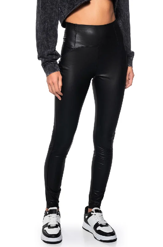 Drawstring pants for women in a casual fitRIO HIGH RISE LEGGING WITH 4 WAY STRETCH