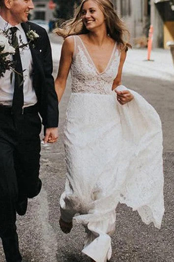 Diamond - encrusted wedding dress for a luxurious feelSexy V-neck Lace Sheath Floor-length Chapel Train Sleeveless Wedding Dress Diamond - encrusted wedding dress for a luxurious feelSexy V-neck Lace Sheath Floor-length Chapel Train Sleeveless Wedding Dress