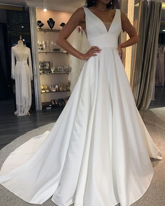 Floral - appliqued wedding dress for a feminine lookSimple Wedding Dress Satin V Neck Backless Floral - appliqued wedding dress for a feminine lookSimple Wedding Dress Satin V Neck Backless