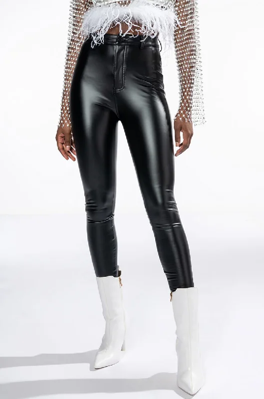 Flared pants for women to flatter the figureTE QUIERO HIGH RISE FAUX LEATHER SKINNY PANTS WITH 4 WAY STRETCH