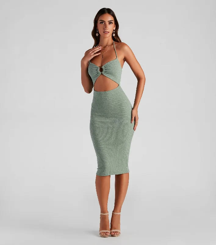 Dresses with Lace Insertions on the Skirt and Beaded Waistband for Ladies' Feminine and Glamorous LookBeach Beauty Halter O-Ring Dress Dresses with Lace Insertions on the Skirt and Beaded Waistband for Ladies' Feminine and Glamorous LookBeach Beauty Halter O-Ring Dress