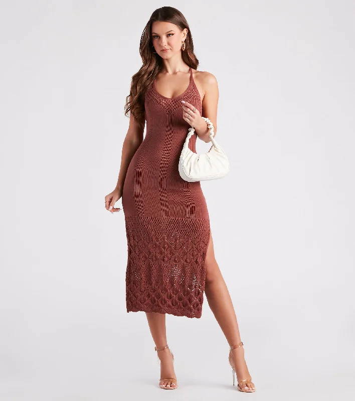 Dresses with Tassel Hem and Metallic Lace for Ladies' Boho and Luxurious LookBeachy Vibes Maxi Sweater Dress