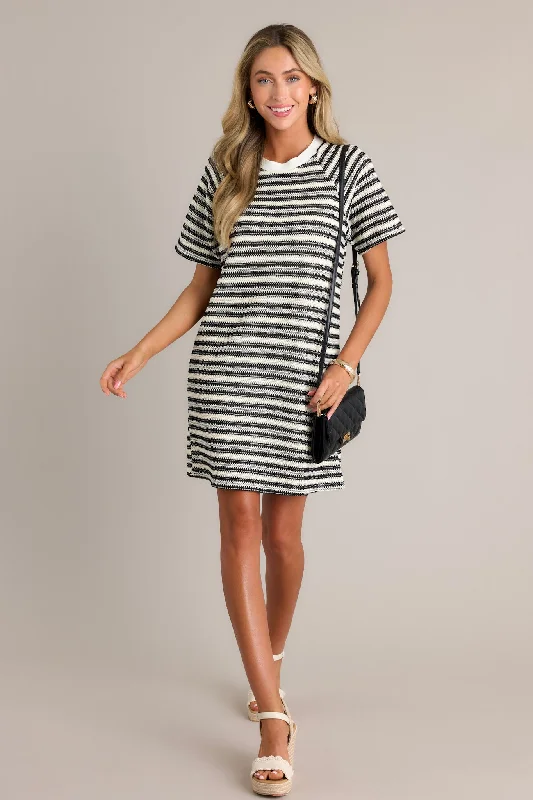 Strapless Dresses with Tassel Accents for Ladies' Fun and Flirty LookClassic Comfort Black Stripe Knit Mini Dress Strapless Dresses with Tassel Accents for Ladies' Fun and Flirty LookClassic Comfort Black Stripe Knit Mini Dress
