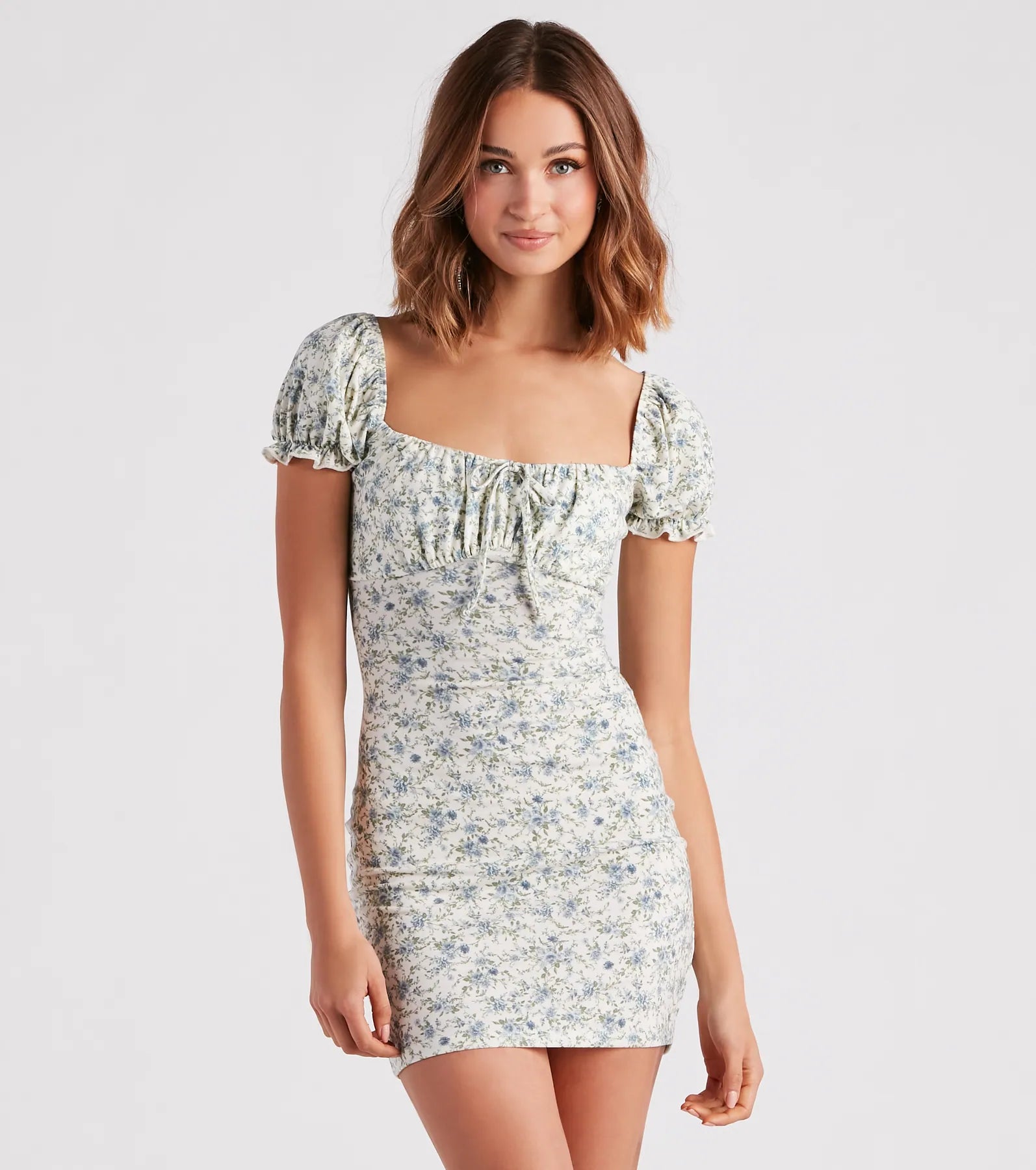 Dresses with Metallic Sequined Bodice and Chiffon Skirt for Ladies' Glamorous and Flirty LookFeelin' Fresh Ditsy Floral Mini Dress Dresses with Metallic Sequined Bodice and Chiffon Skirt for Ladies' Glamorous and Flirty LookFeelin' Fresh Ditsy Floral Mini Dress