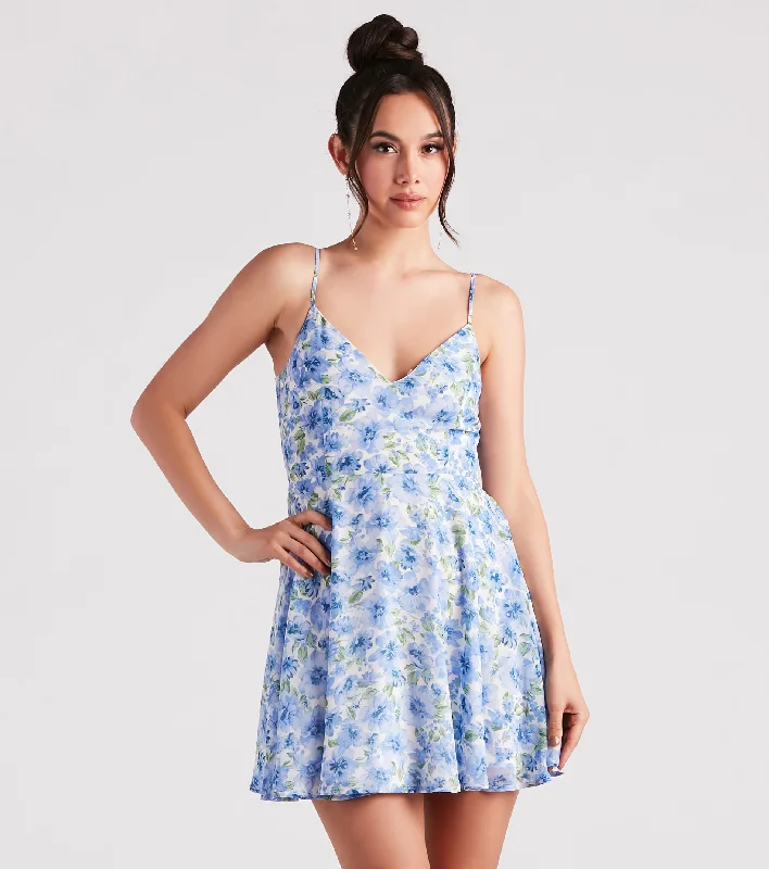 Dresses with Pleated Tulle Skirt for Ladies' Princess LookGarden Strolls Floral Tie-Back Skater Dress Dresses with Pleated Tulle Skirt for Ladies' Princess LookGarden Strolls Floral Tie-Back Skater Dress